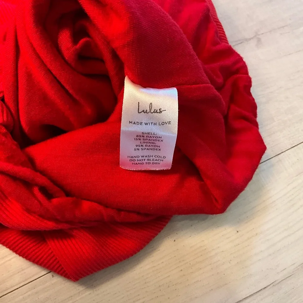 Lulus Make a Slash Red Ribbed One-Shoulder Long Sleeve Bodysuit XS - Picture 8 of 9